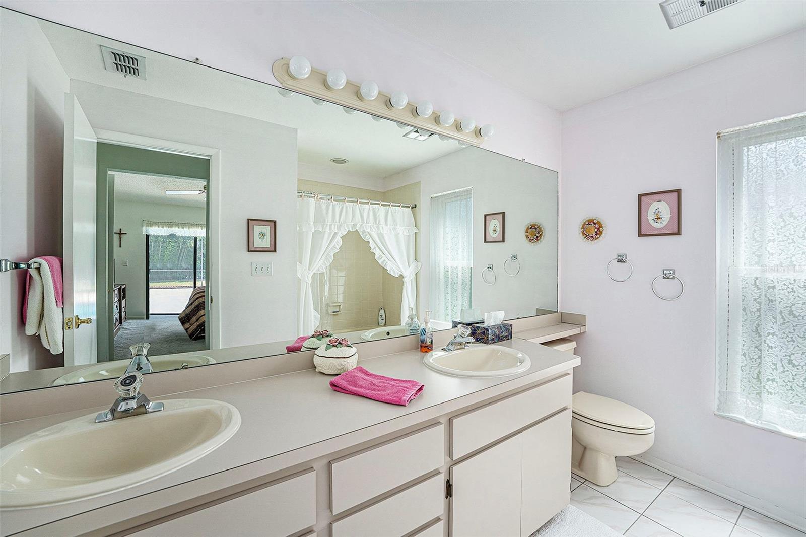 Image 12 of 20 For 8615 Chadwick Drive