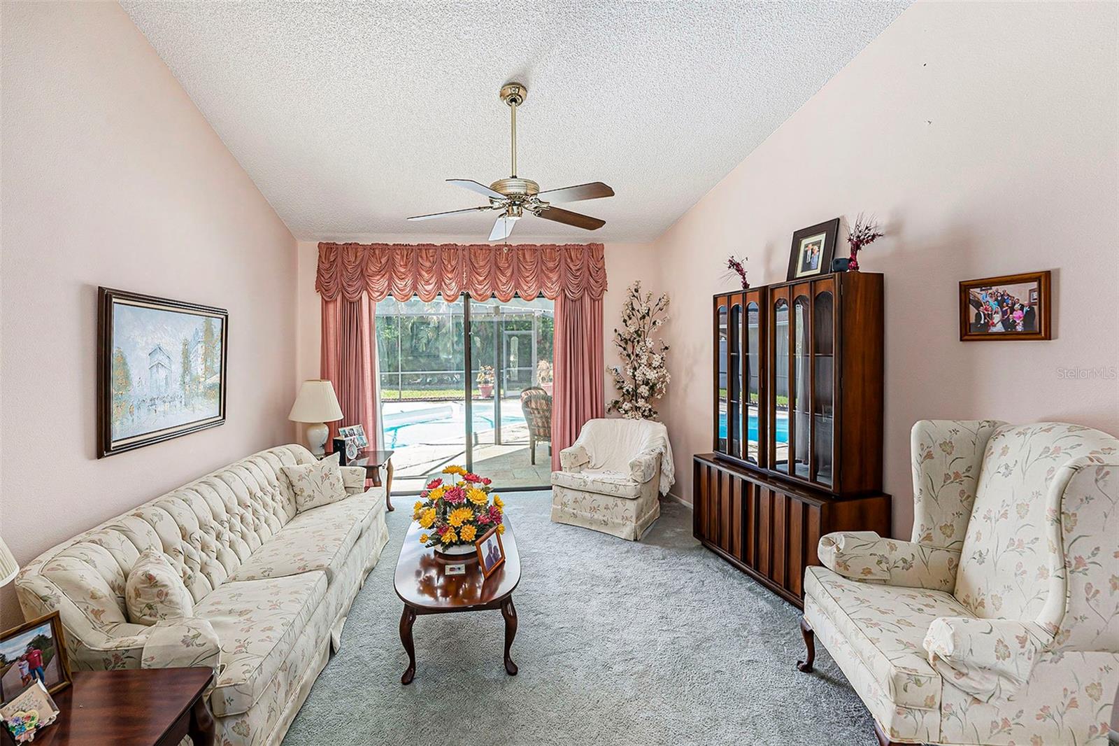 Image 4 of 20 For 8615 Chadwick Drive