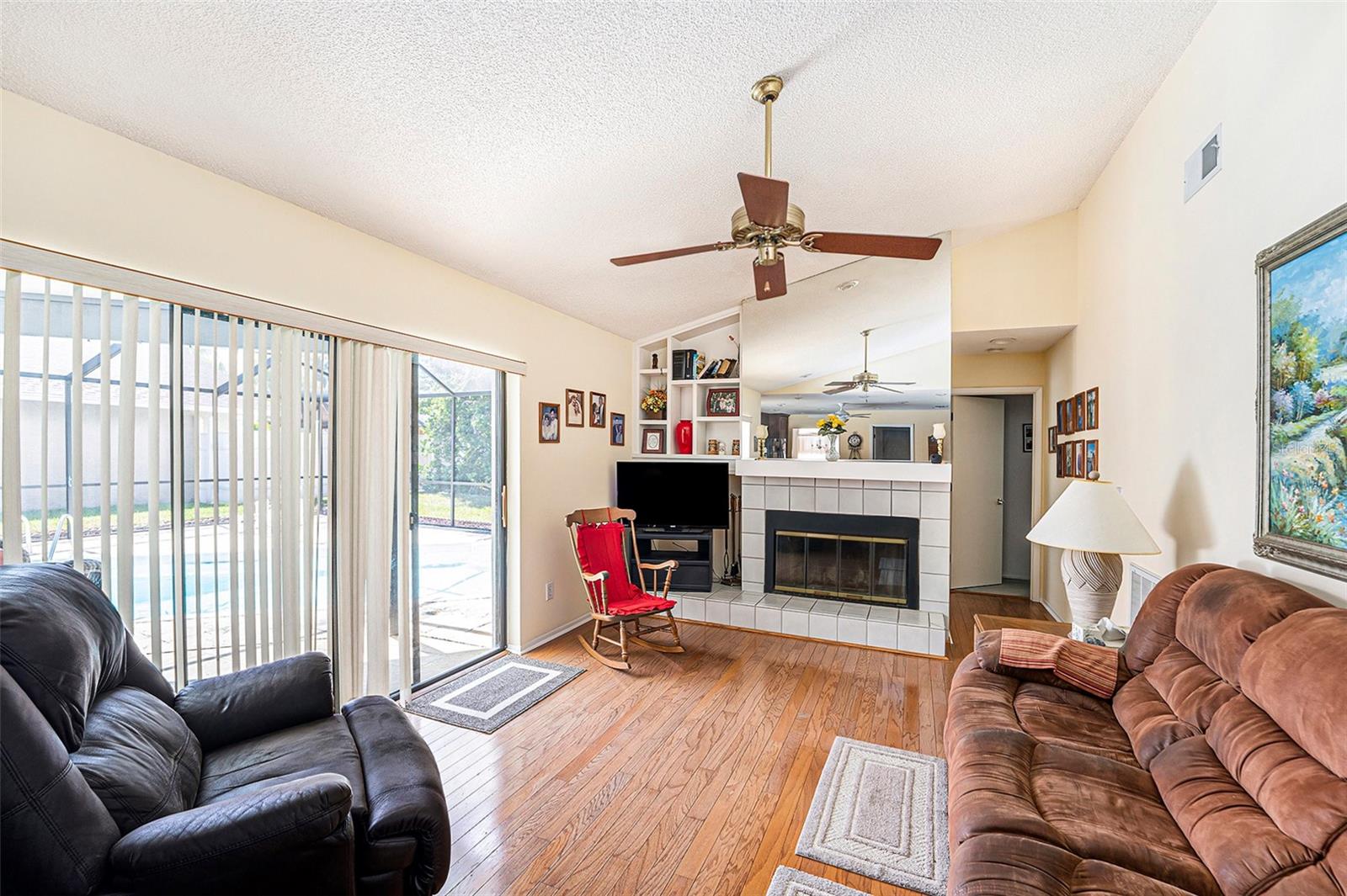 Image 9 of 20 For 8615 Chadwick Drive