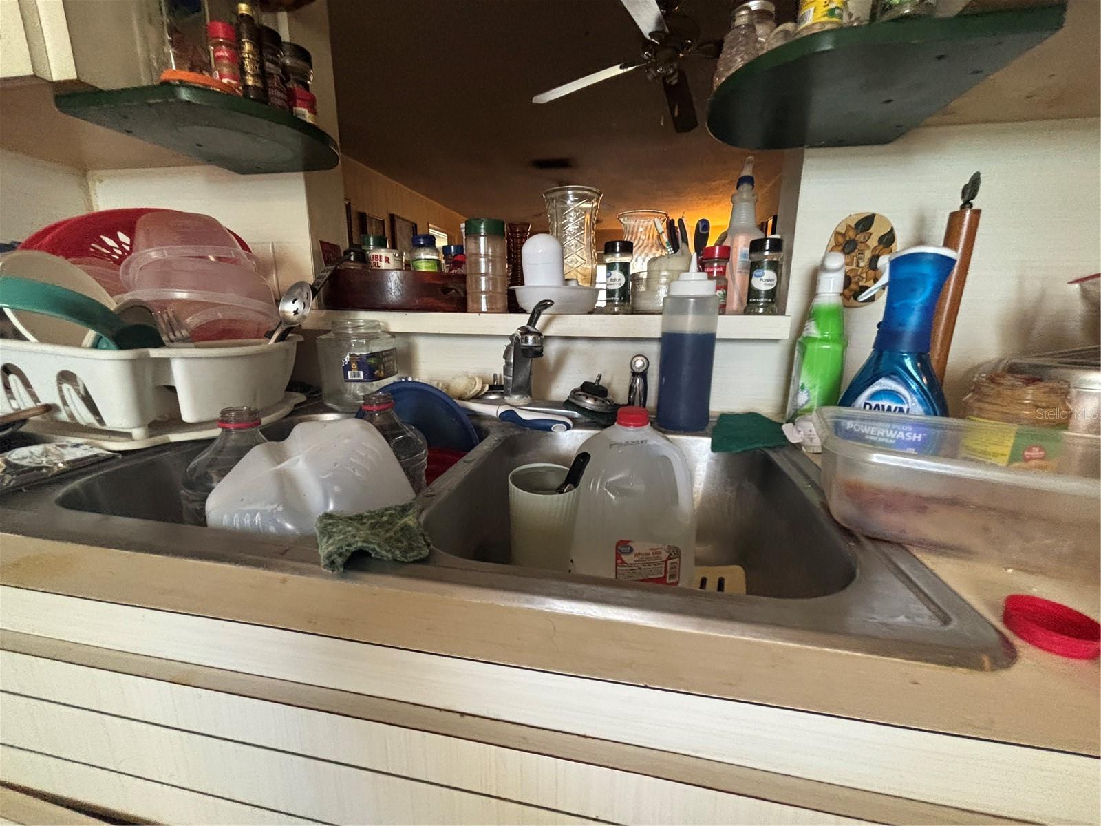 Image 24 of 94 For 831 Brandywine Drive