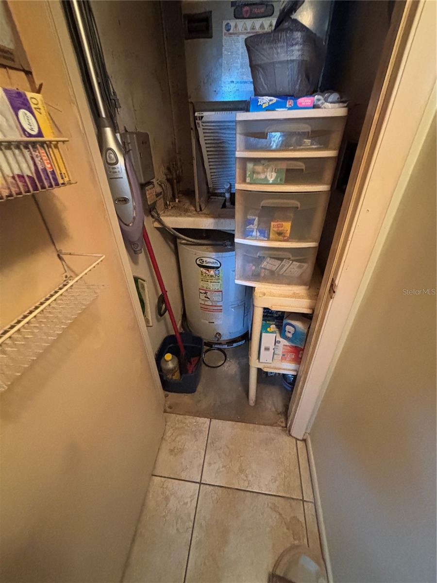 Image 39 of 94 For 831 Brandywine Drive