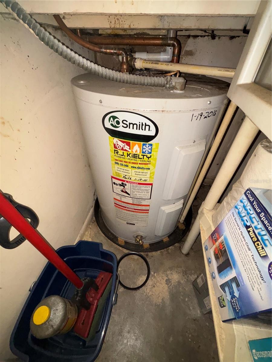 Image 42 of 94 For 831 Brandywine Drive