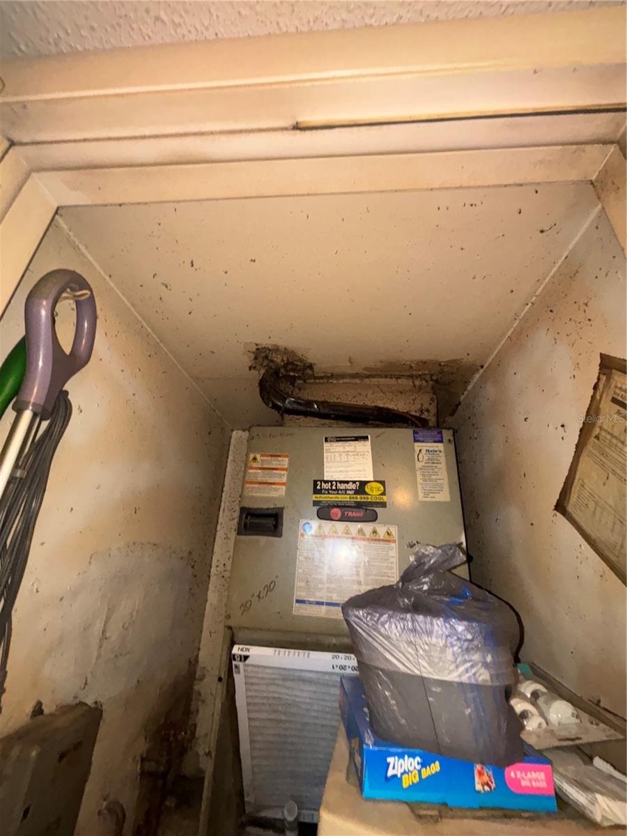 Image 48 of 94 For 831 Brandywine Drive