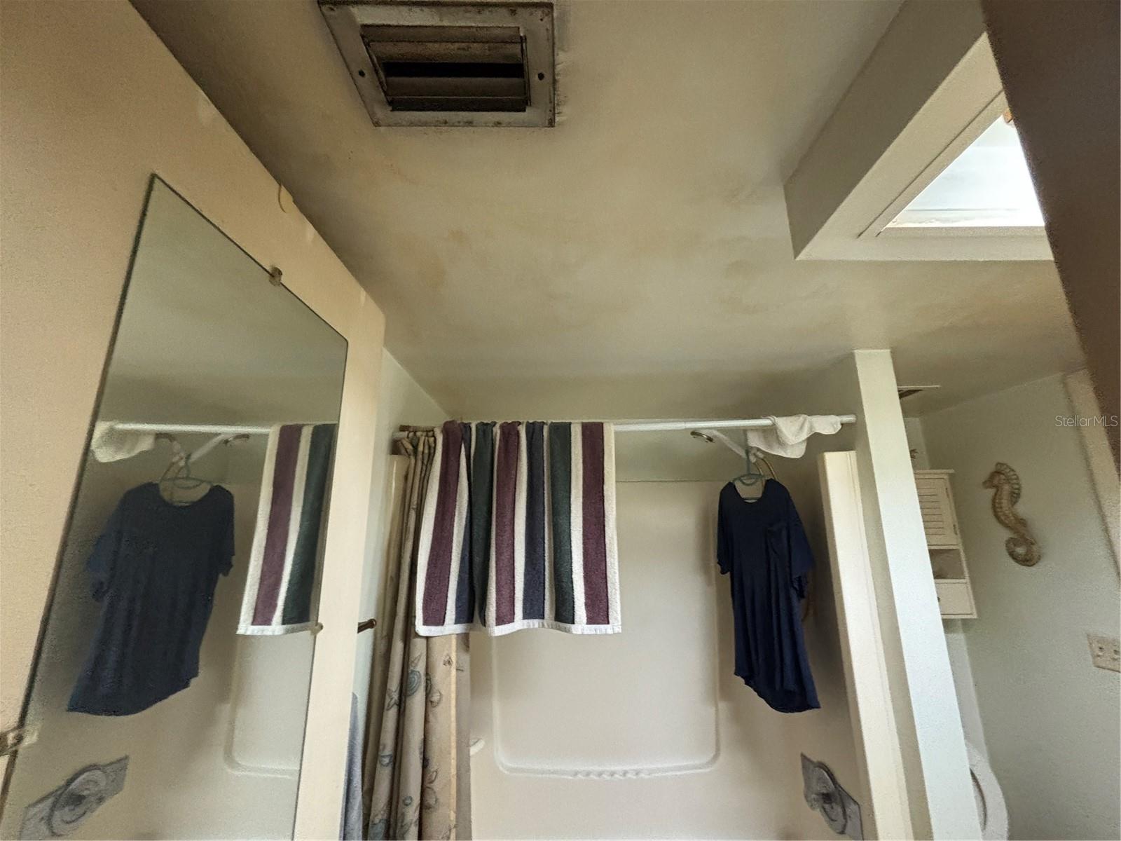 Image 51 of 94 For 831 Brandywine Drive