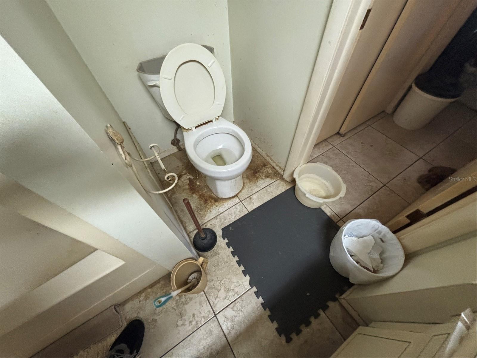 Image 54 of 94 For 831 Brandywine Drive