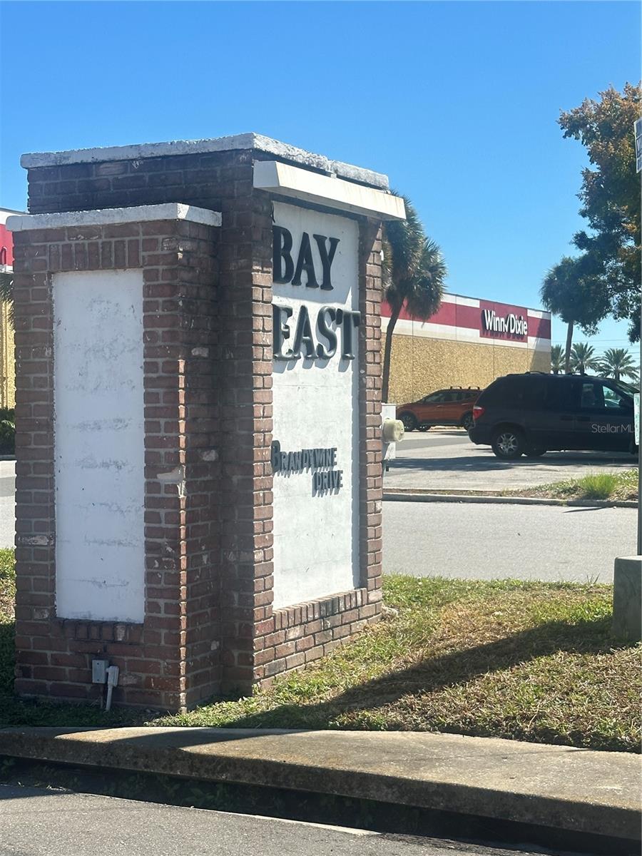 Image 7 of 94 For 831 Brandywine Drive