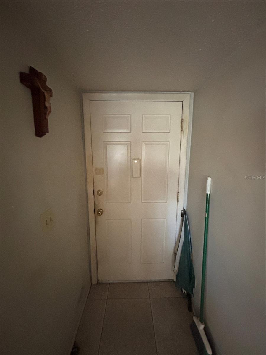 Image 8 of 94 For 831 Brandywine Drive