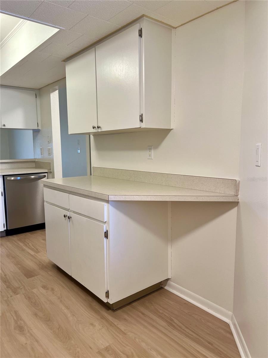 Image 6 of 29 For 2131 Ridge Road S 86