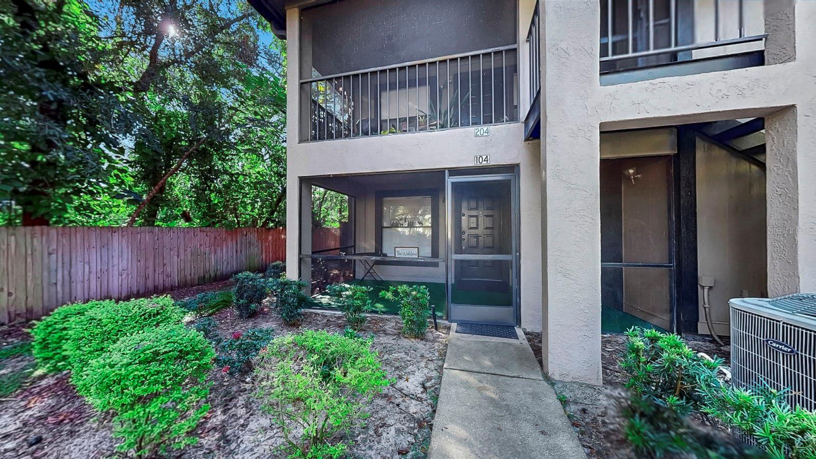 Details for 4036 Angel Oak Court 104, TAMPA, FL 33613