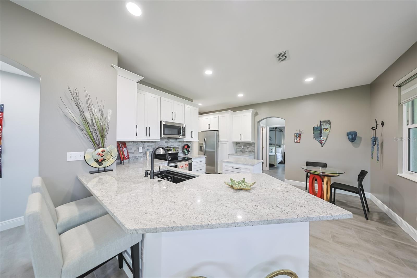 Image 11 of 45 For 2049 Acadia Greens Drive 19