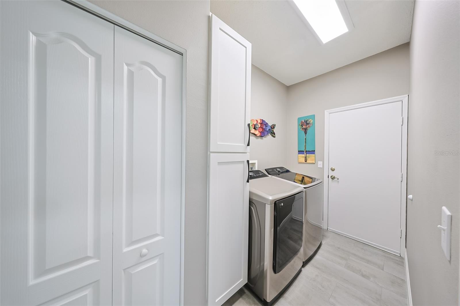 Image 14 of 45 For 2049 Acadia Greens Drive 19