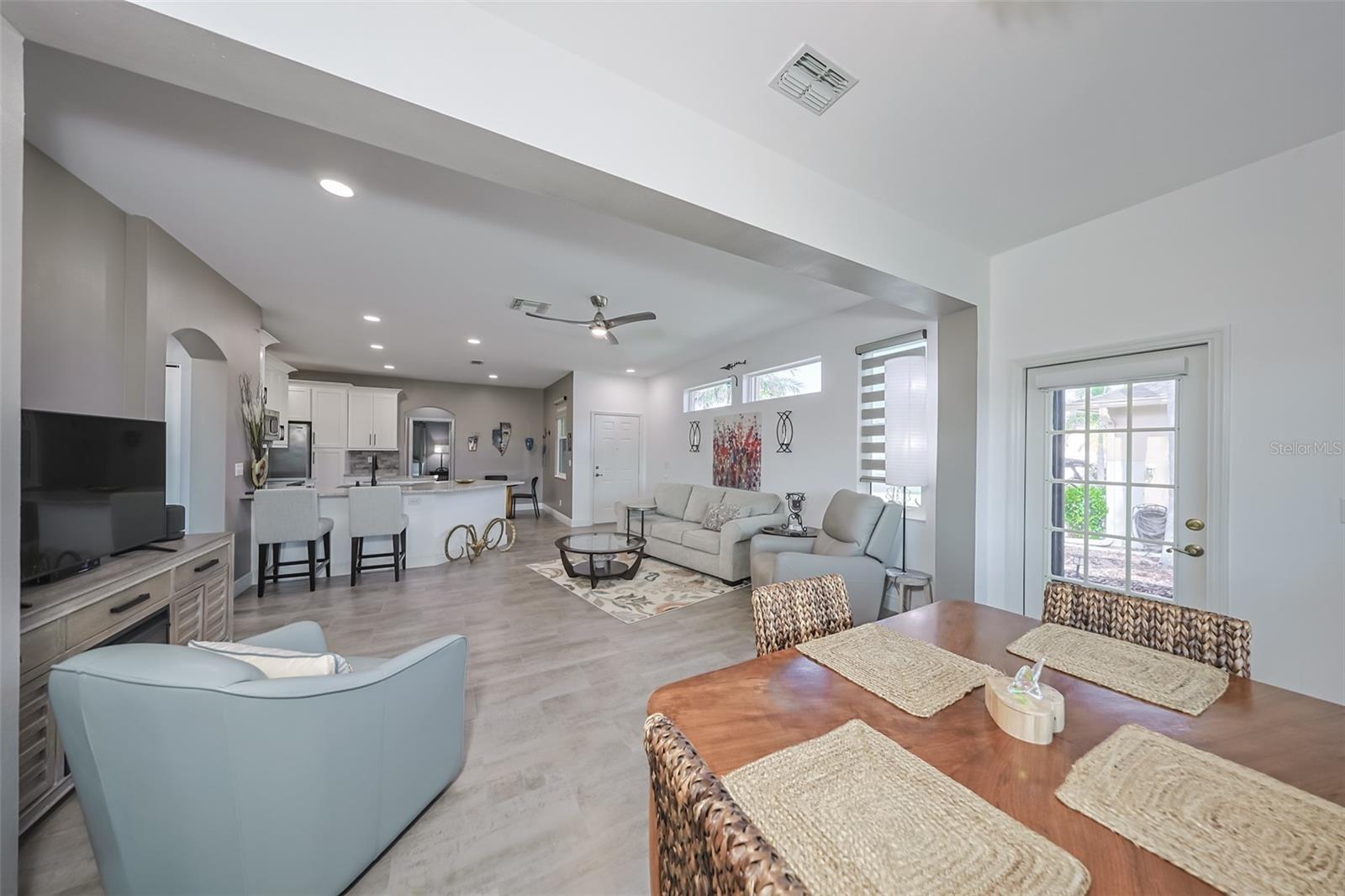 Image 8 of 45 For 2049 Acadia Greens Drive 19