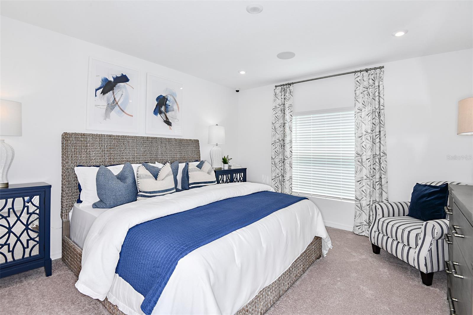 Image 21 of 38 For 13514 Tropical Breeze Way