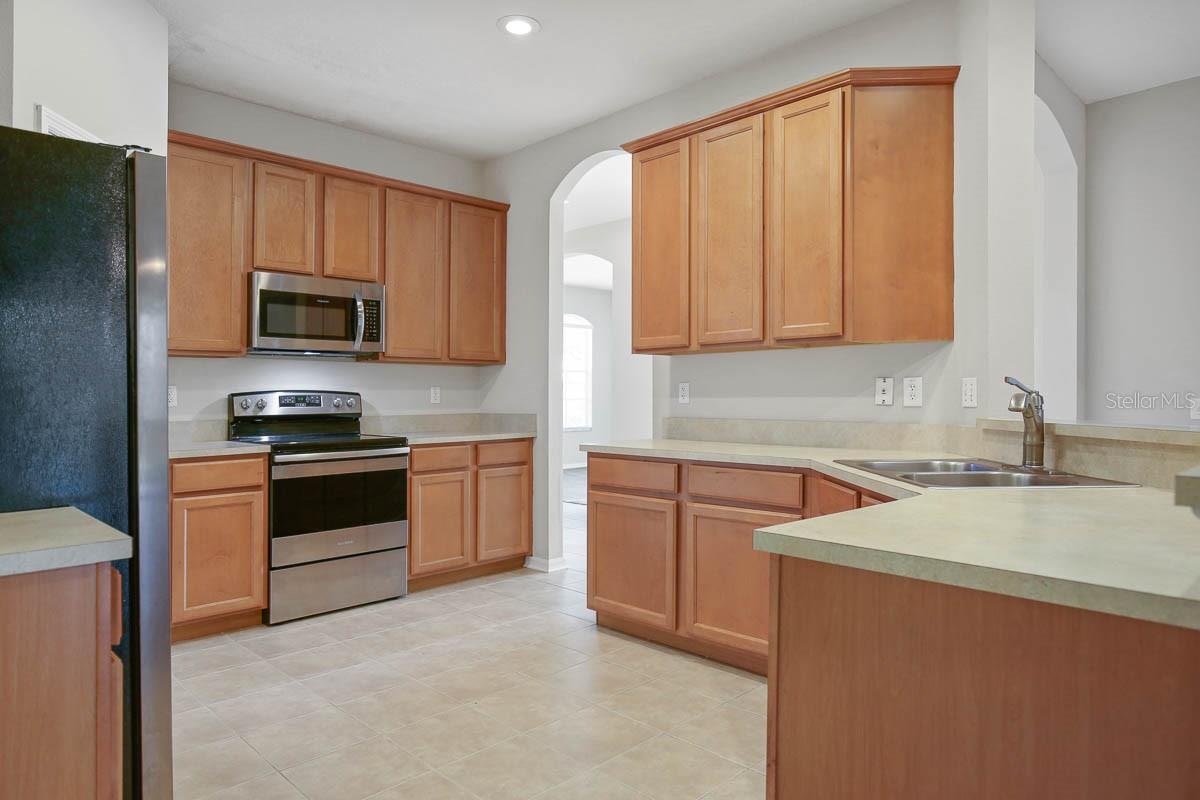 Image 10 of 33 For 15111 Shearcrest Drive