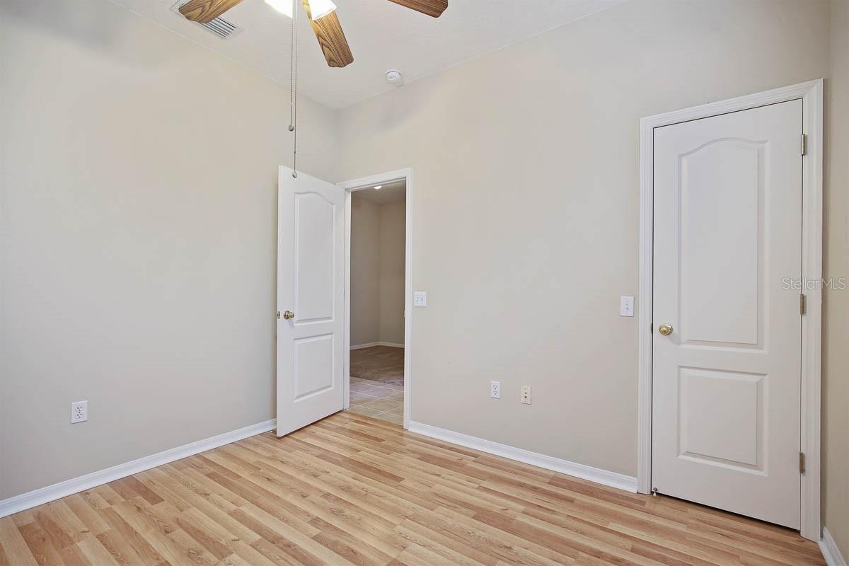 Image 26 of 33 For 15111 Shearcrest Drive