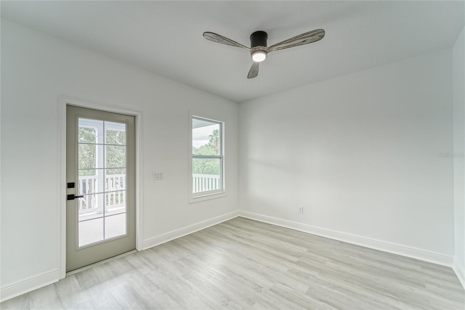 Image 15 of 81 For 5718 Sea Turtle Place