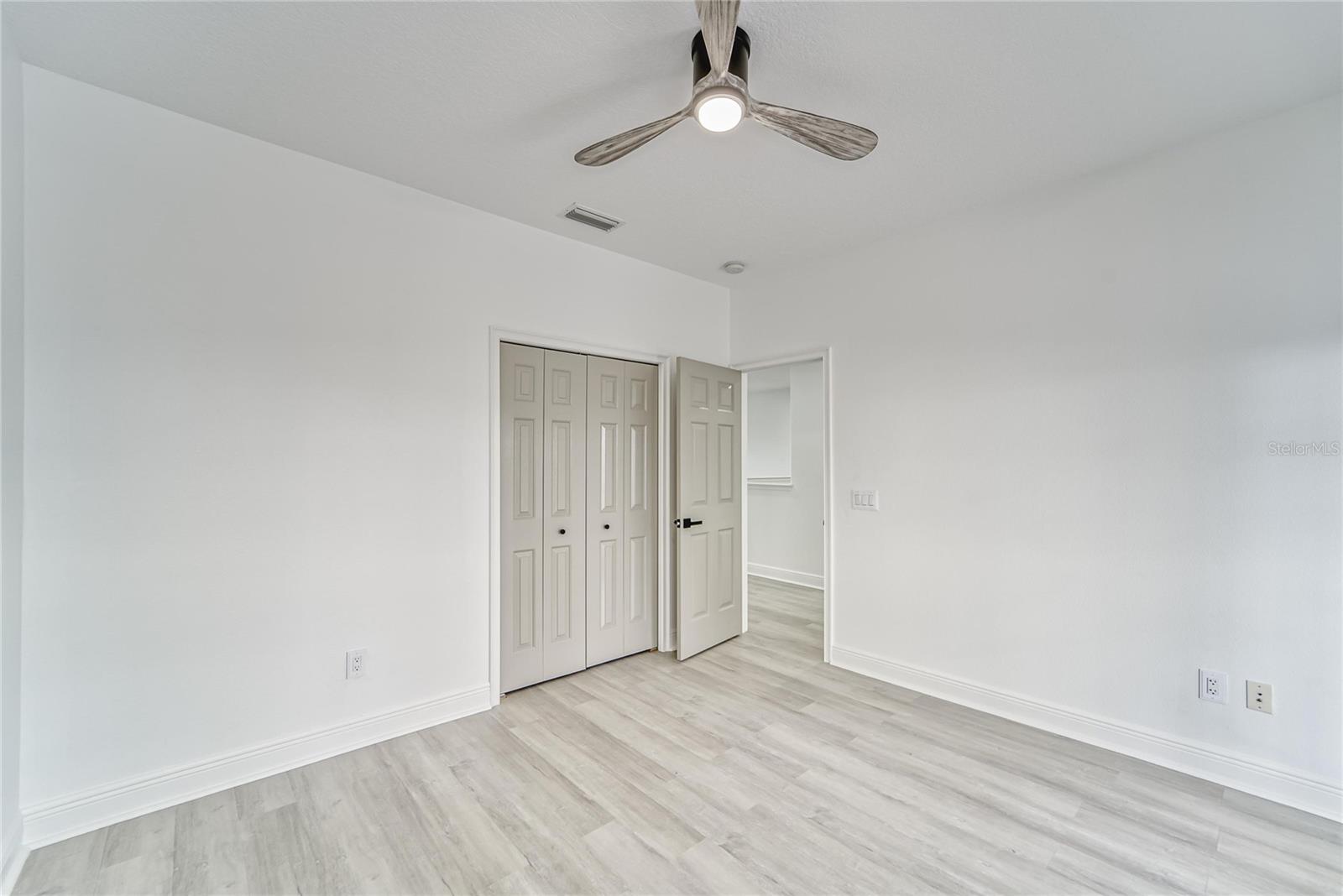 Image 18 of 81 For 5718 Sea Turtle Place