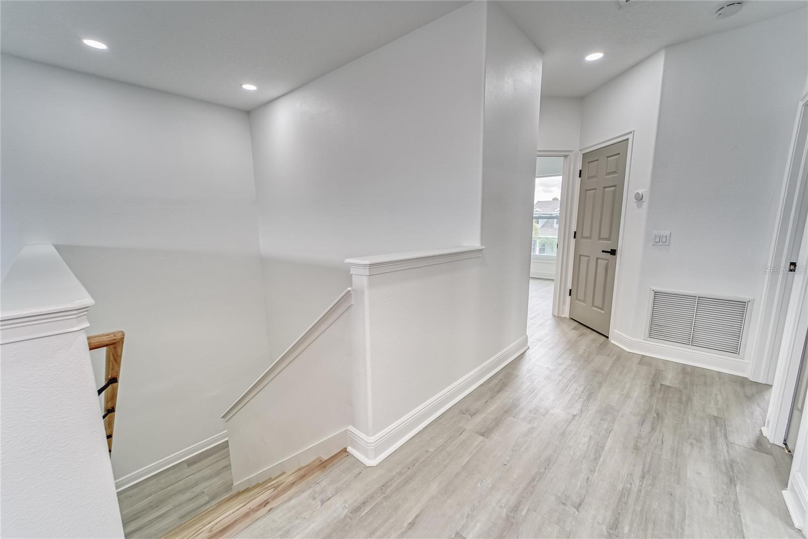 Image 30 of 81 For 5718 Sea Turtle Place