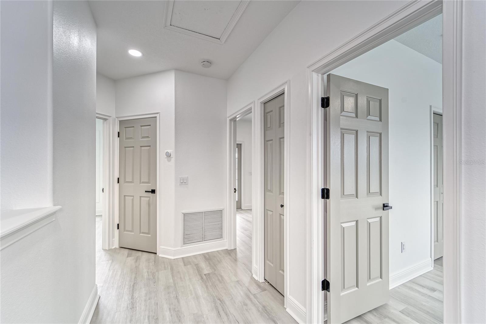 Image 32 of 81 For 5718 Sea Turtle Place