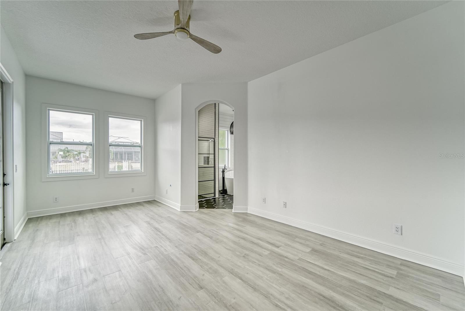 Image 40 of 81 For 5718 Sea Turtle Place