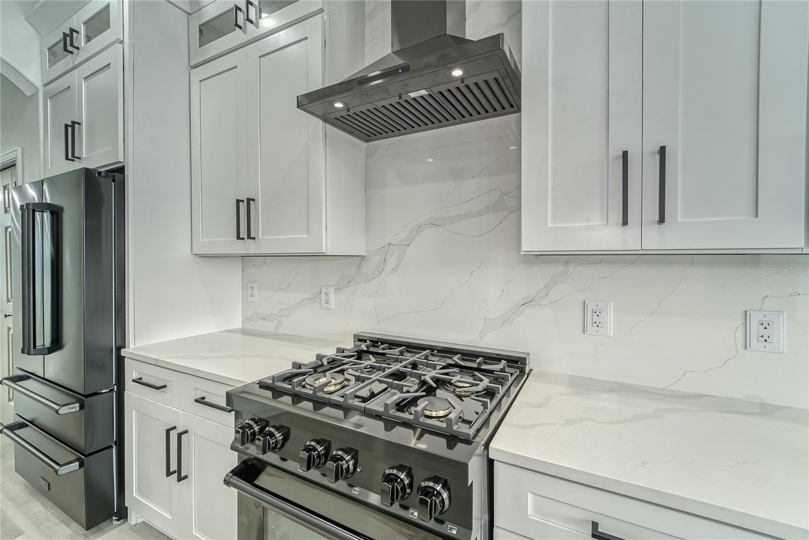 Image 76 of 81 For 5718 Sea Turtle Place