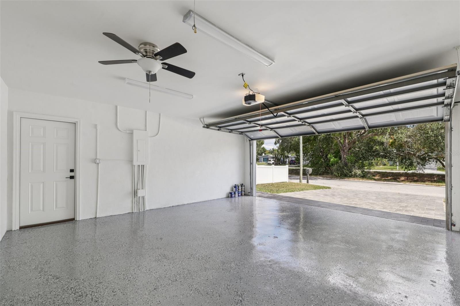 Image 44 of 61 For 1728 Lagoon Circle