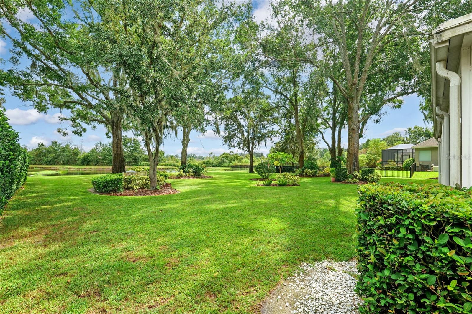 Image 36 of 42 For 19737 Prince Benjamin Drive