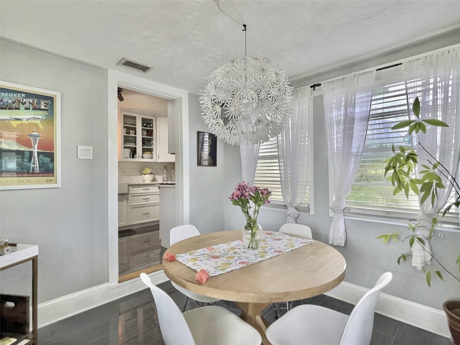 Image 14 of 28 For 1421 55th Avenue N