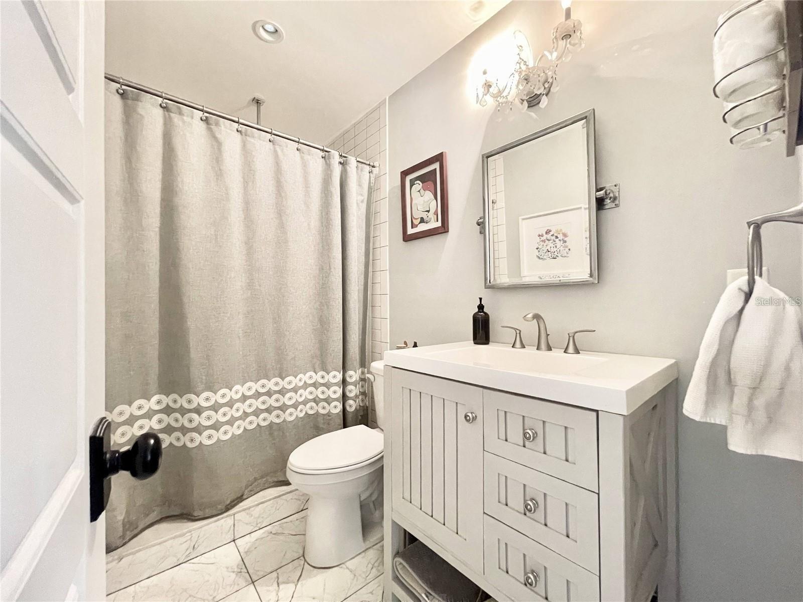 Image 16 of 28 For 1421 55th Avenue N