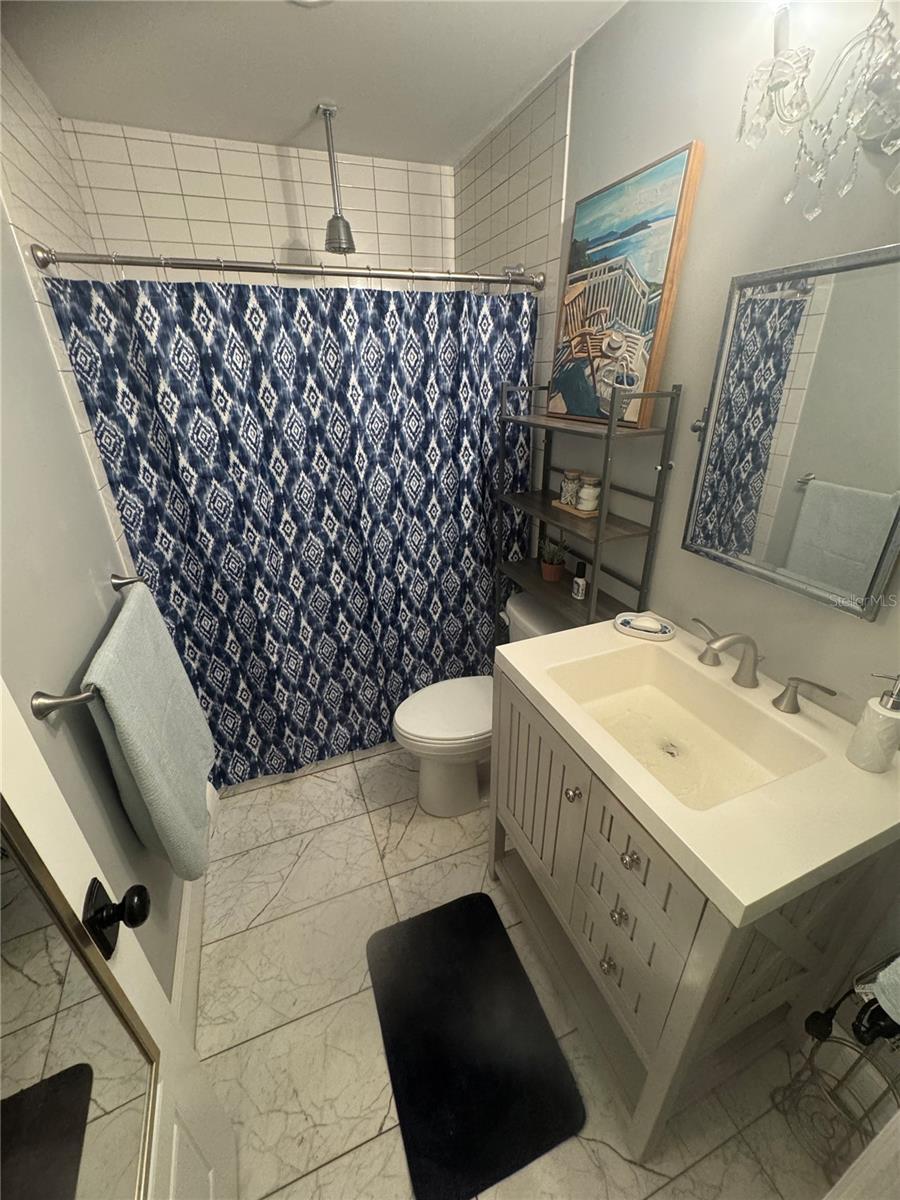 Image 17 of 28 For 1421 55th Avenue N