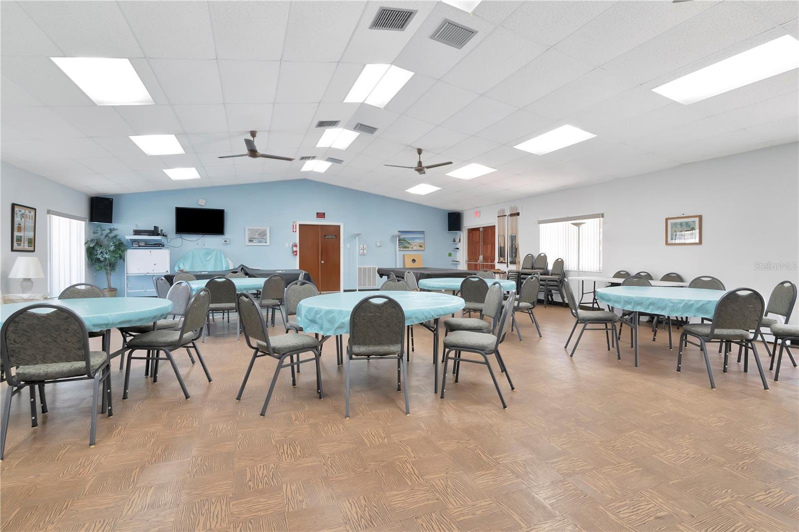 Image 23 of 25 For 601 Hercules Avenue 201