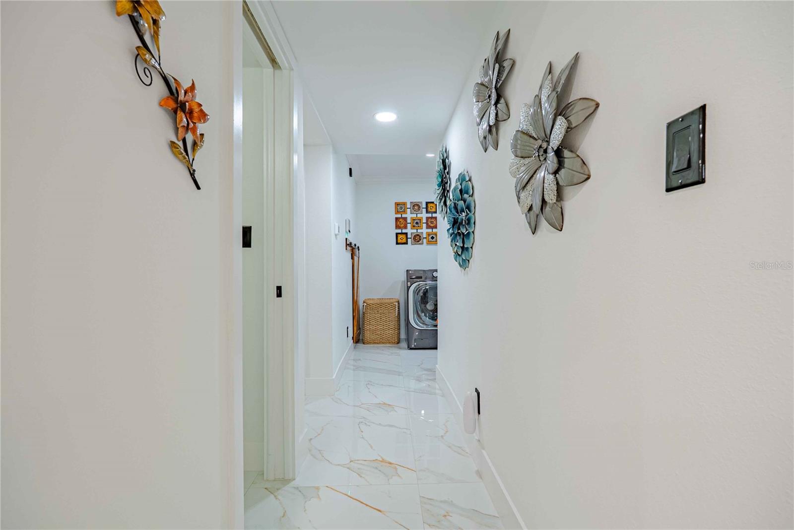 Image 18 of 100 For 8020 Sharon Drive