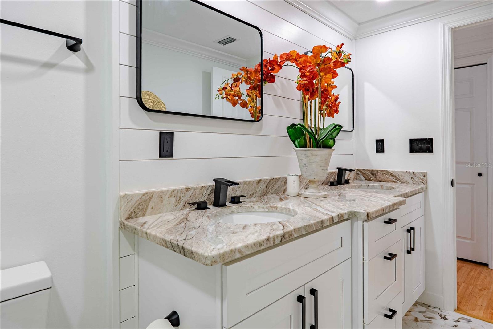 Image 31 of 100 For 8020 Sharon Drive