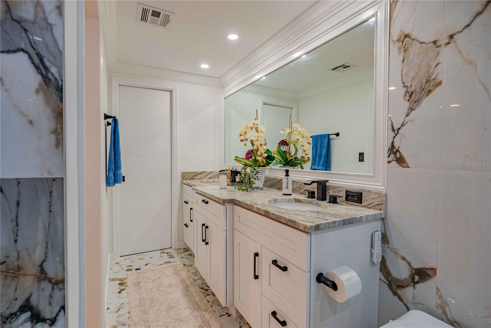 Image 38 of 100 For 8020 Sharon Drive