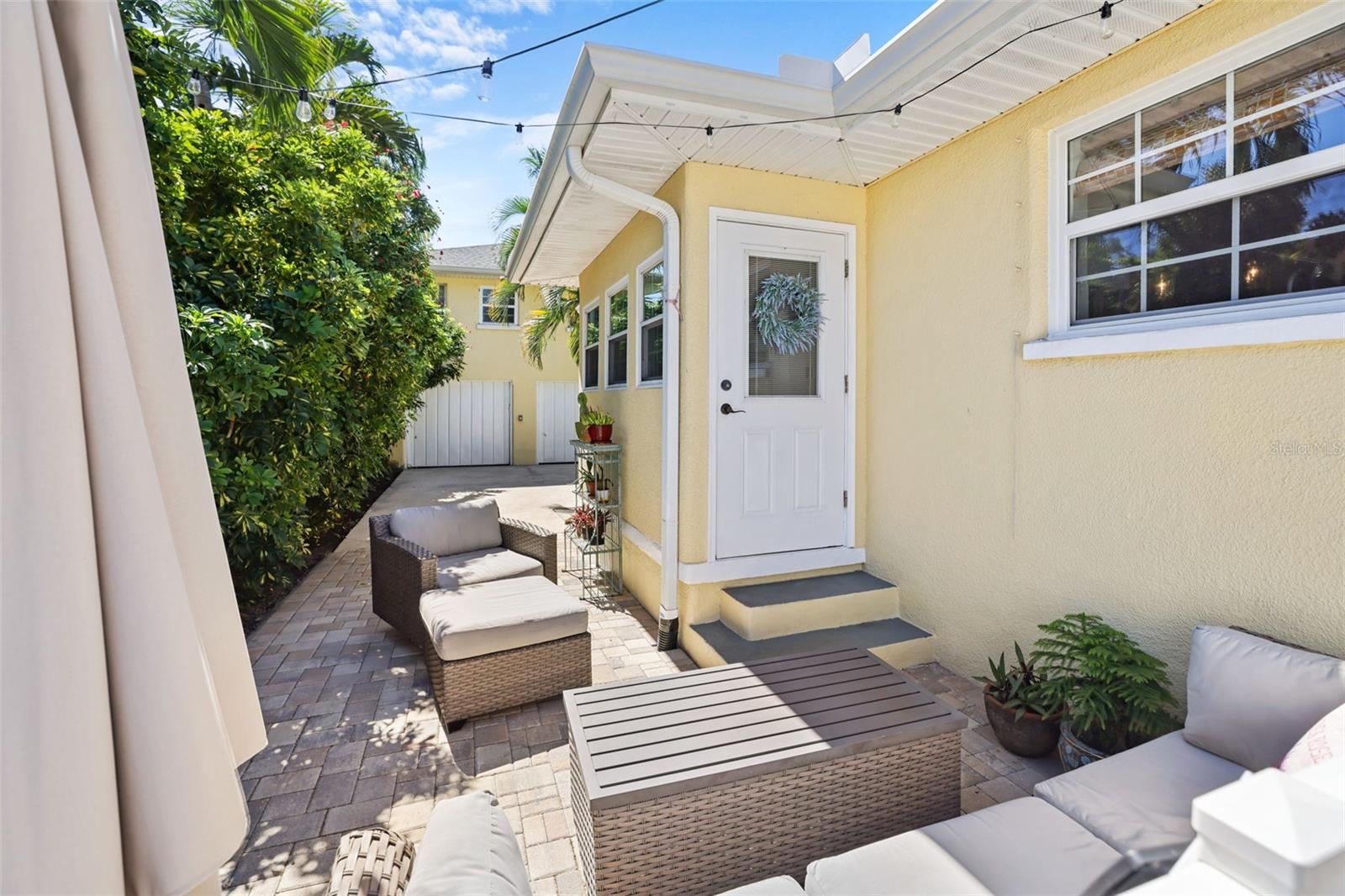 Image 19 of 49 For 1019 Marine Street