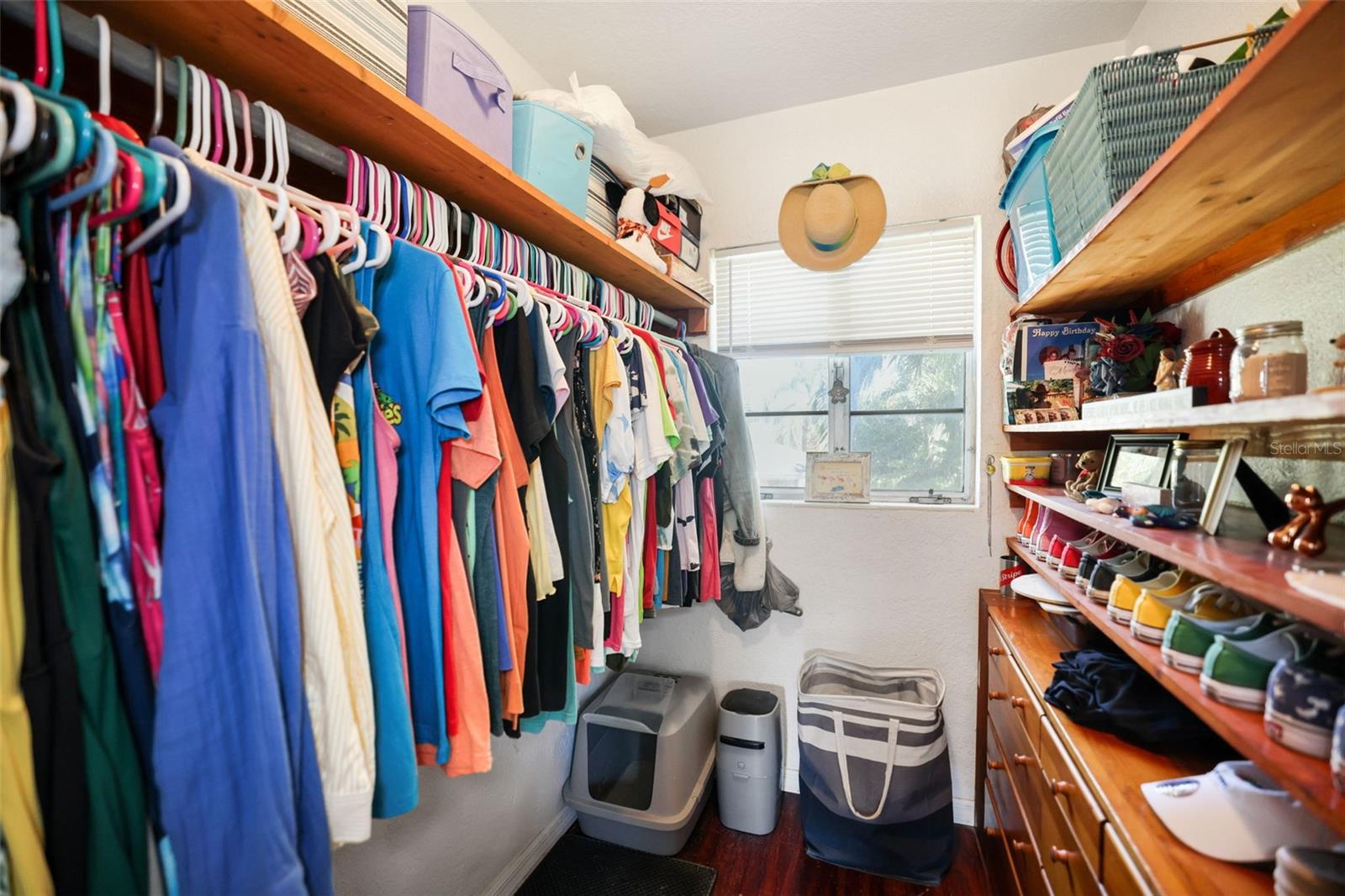 Image 47 of 49 For 1019 Marine Street