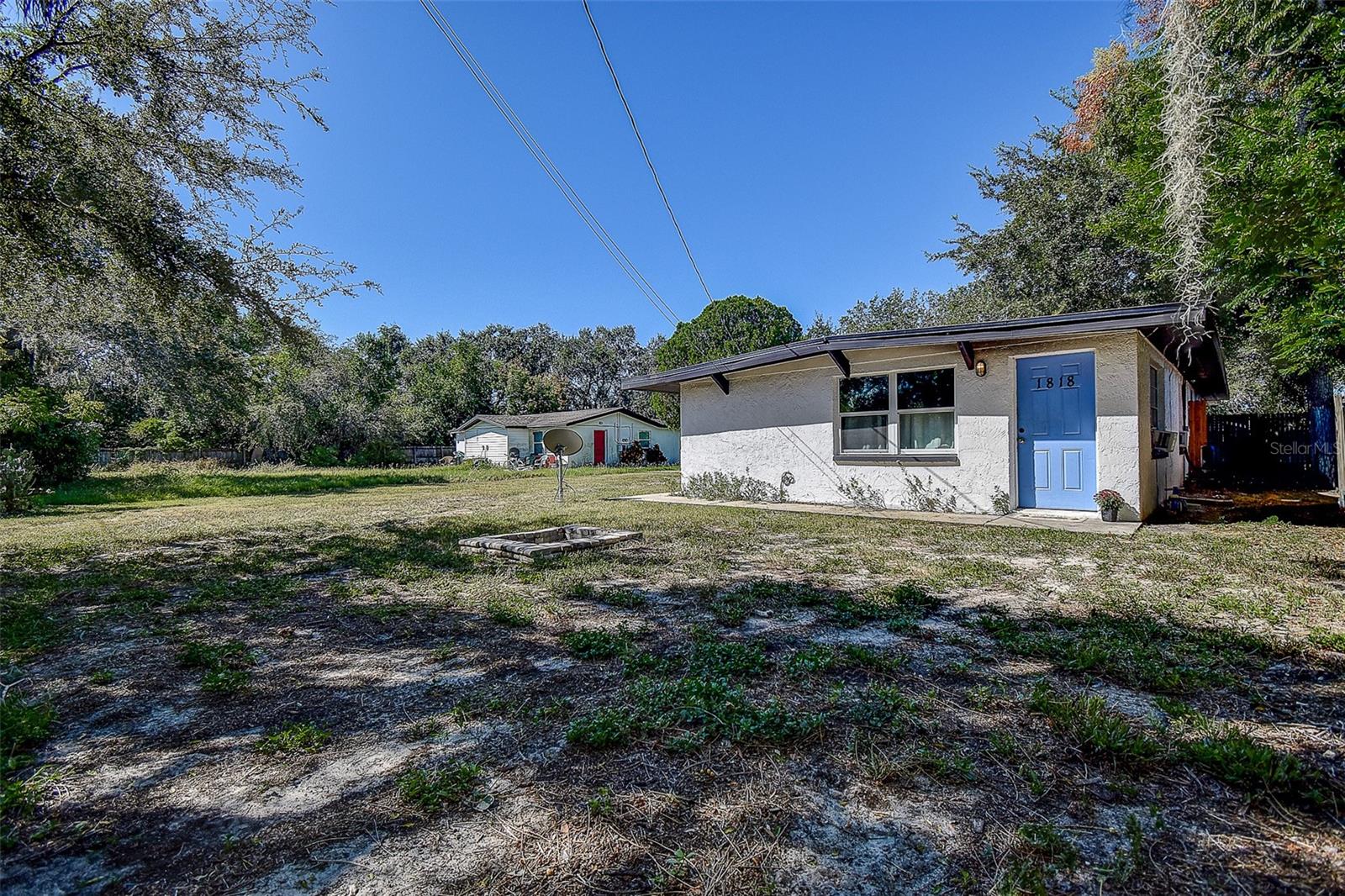 Image 29 of 57 For 1818 And 1816 Hacienda Way