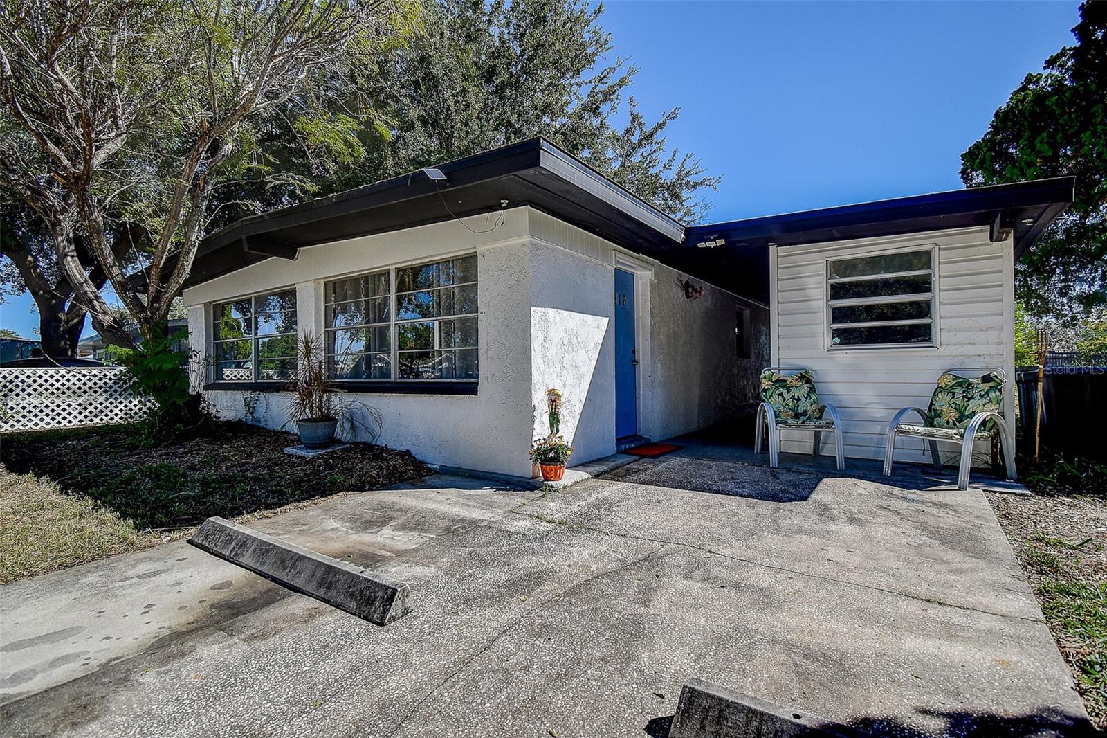 Image 3 of 57 For 1818 And 1816 Hacienda Way
