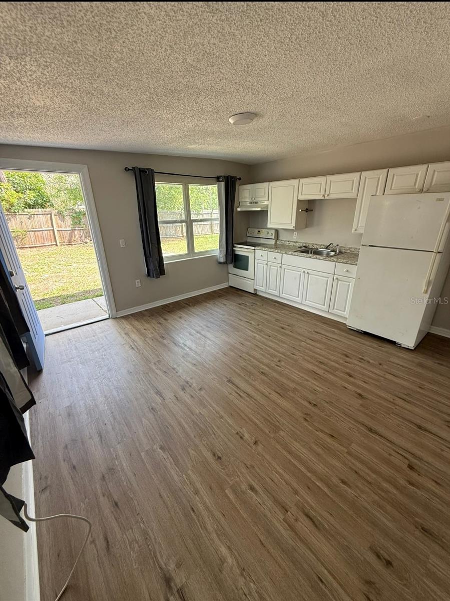 Image 39 of 57 For 1818 And 1816 Hacienda Way