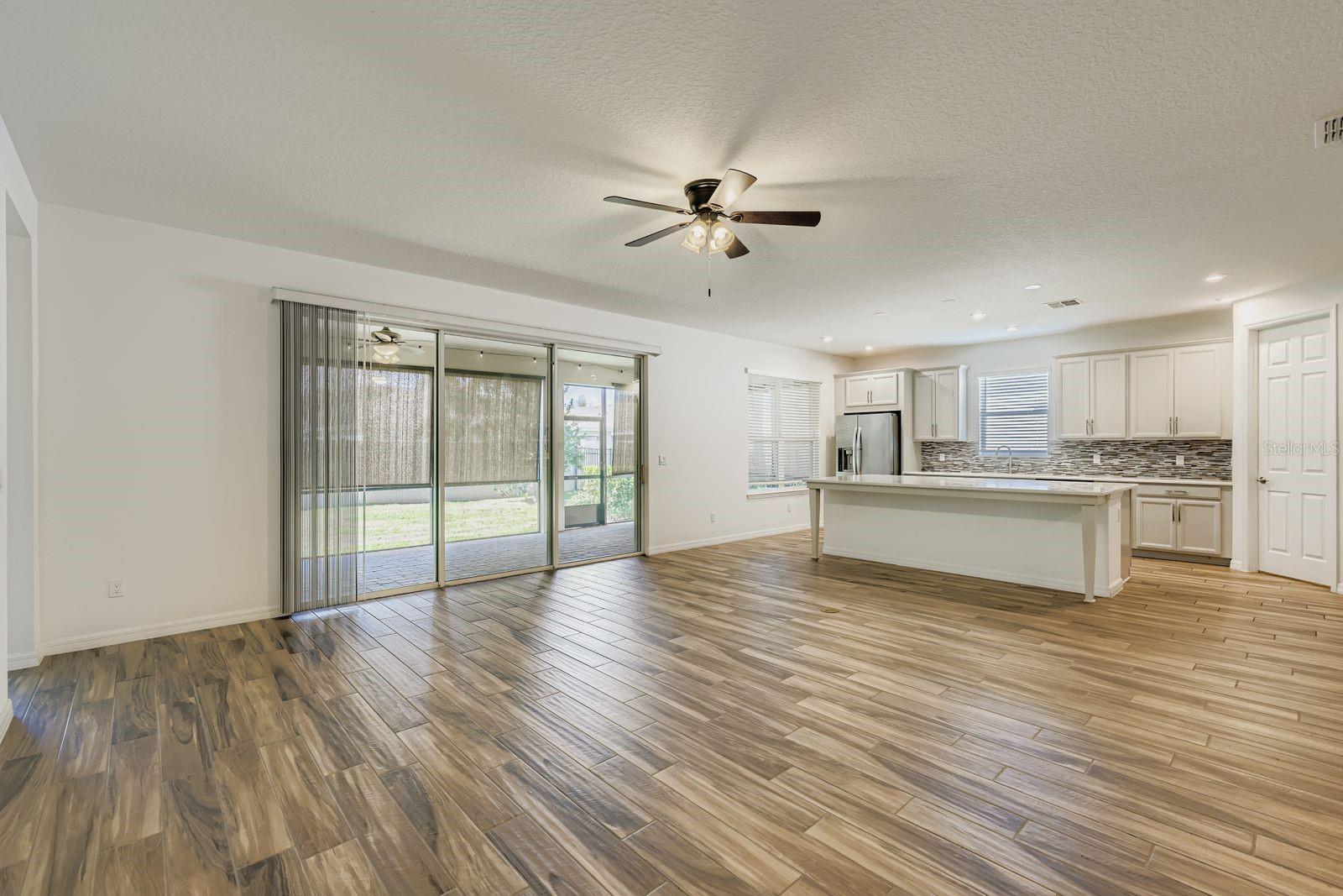 Image 7 of 28 For 3327 Hanging Tide Street