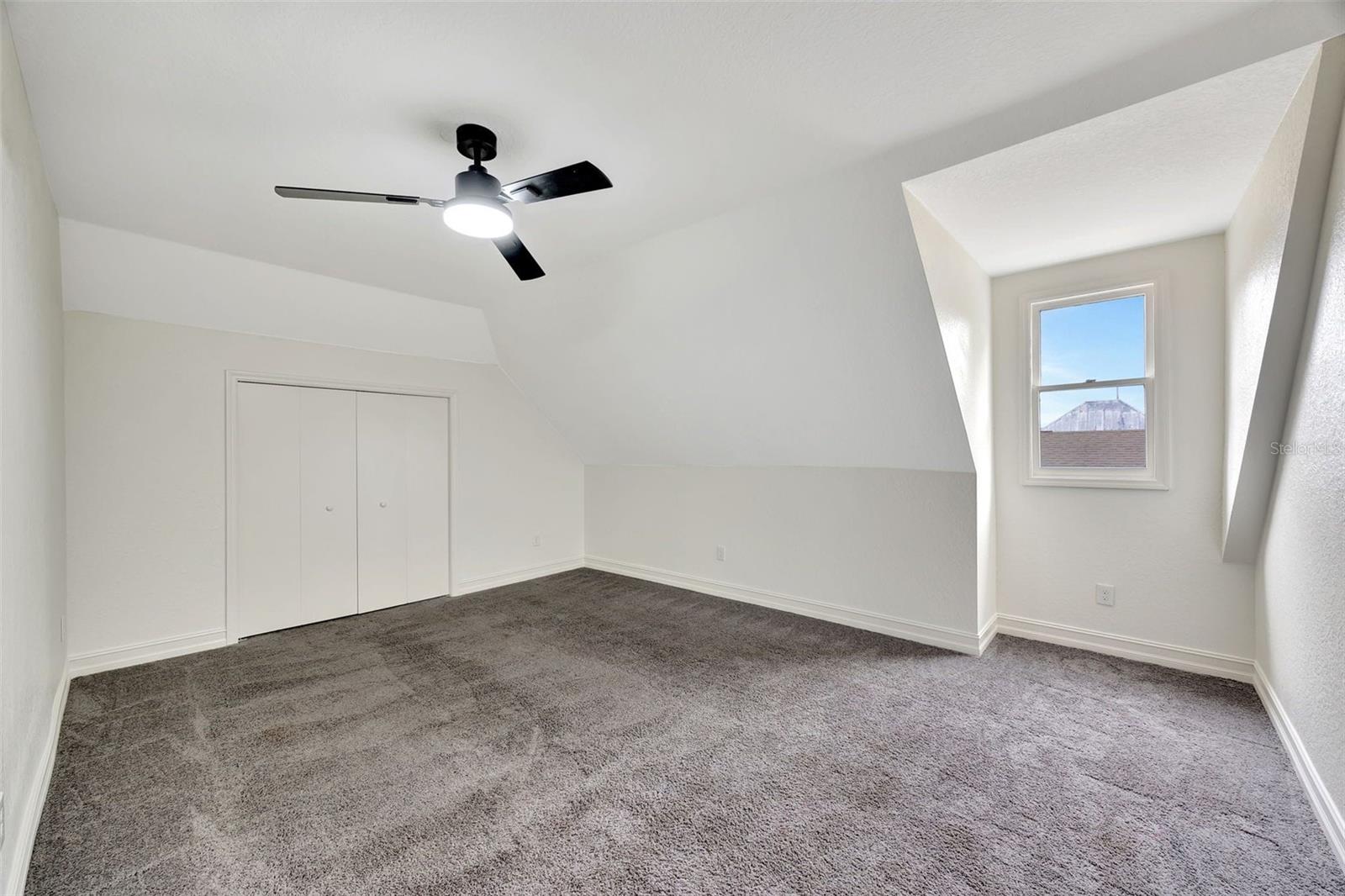 Image 19 of 43 For 912 20th Avenue