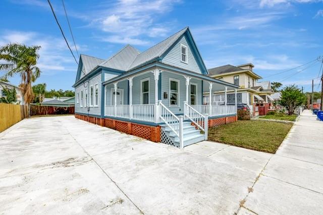 Image 2 of 43 For 912 20th Avenue