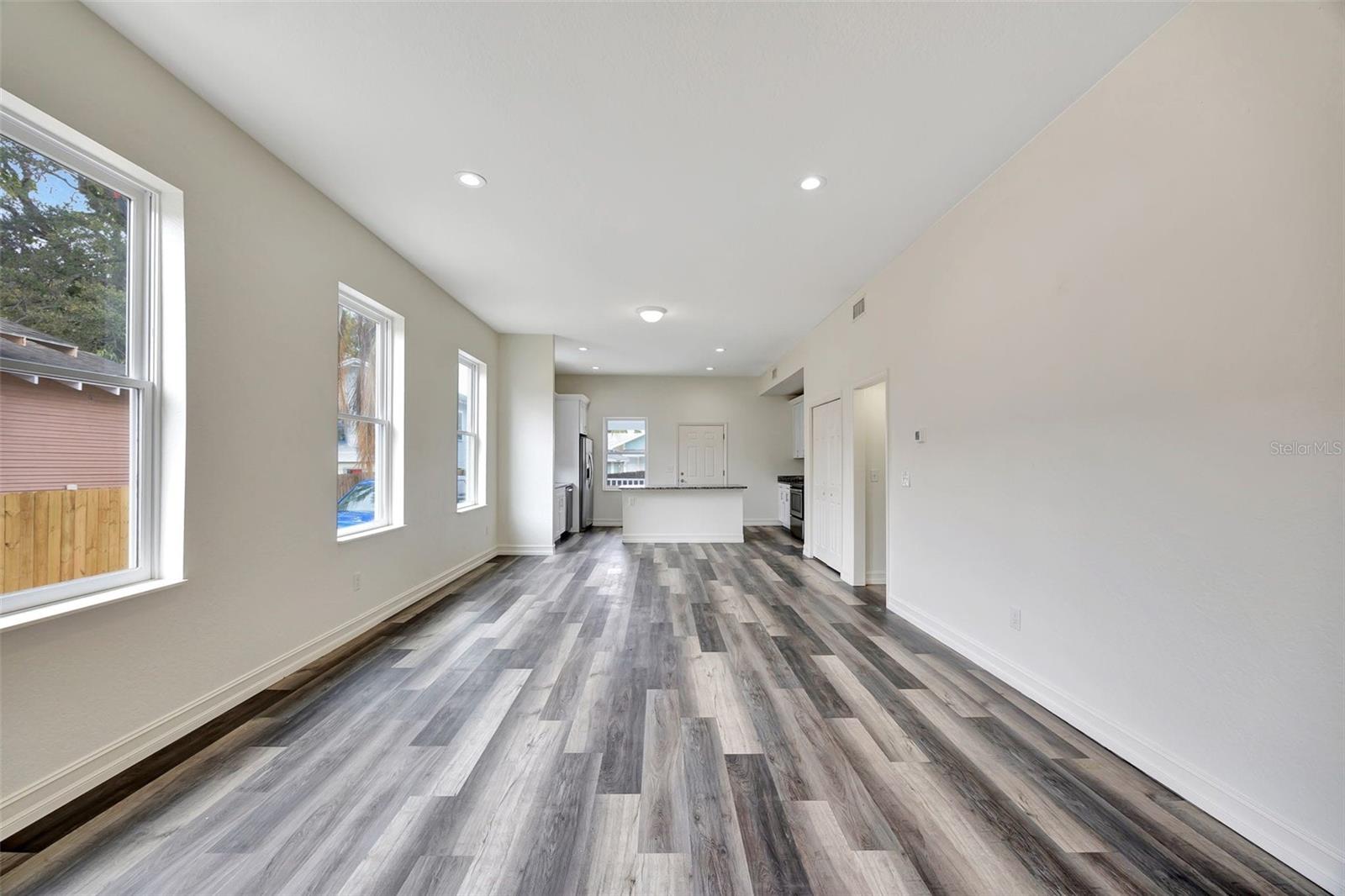 Image 35 of 43 For 912 20th Avenue
