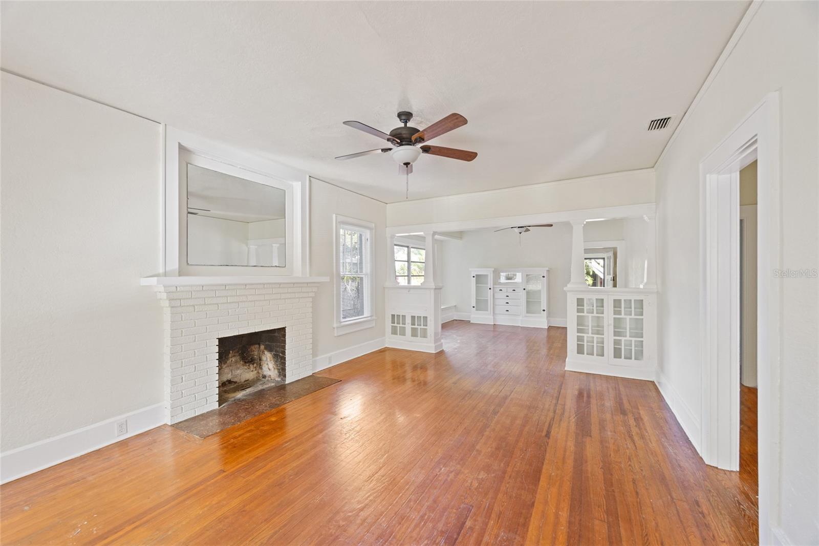 Image 2 of 29 For 725 8th Street N