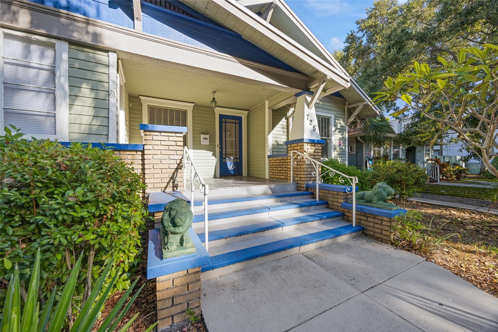 Image 5 of 29 For 725 8th Street N