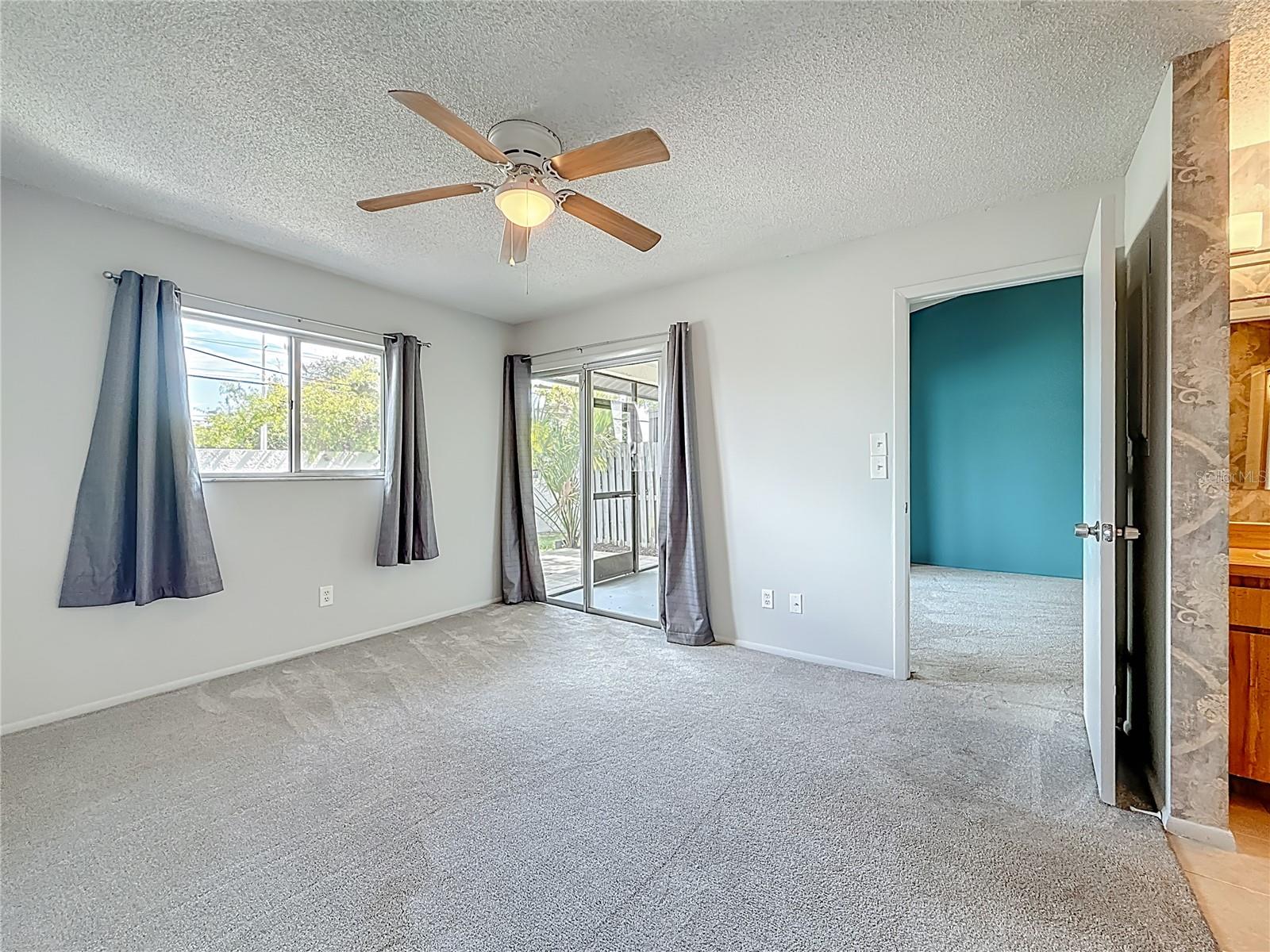 Image 11 of 28 For 641 Laguna Vista Court