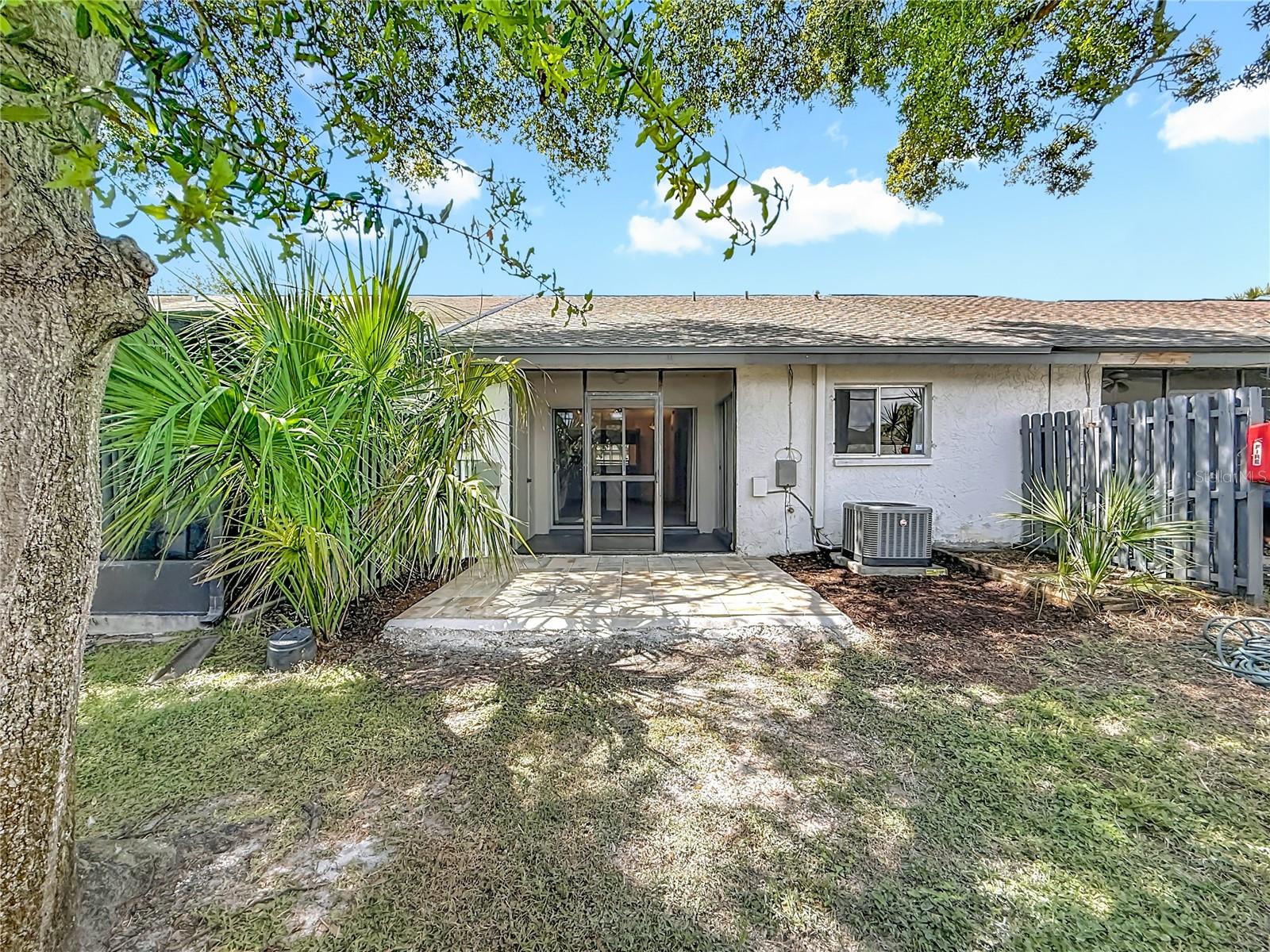 Image 24 of 28 For 641 Laguna Vista Court