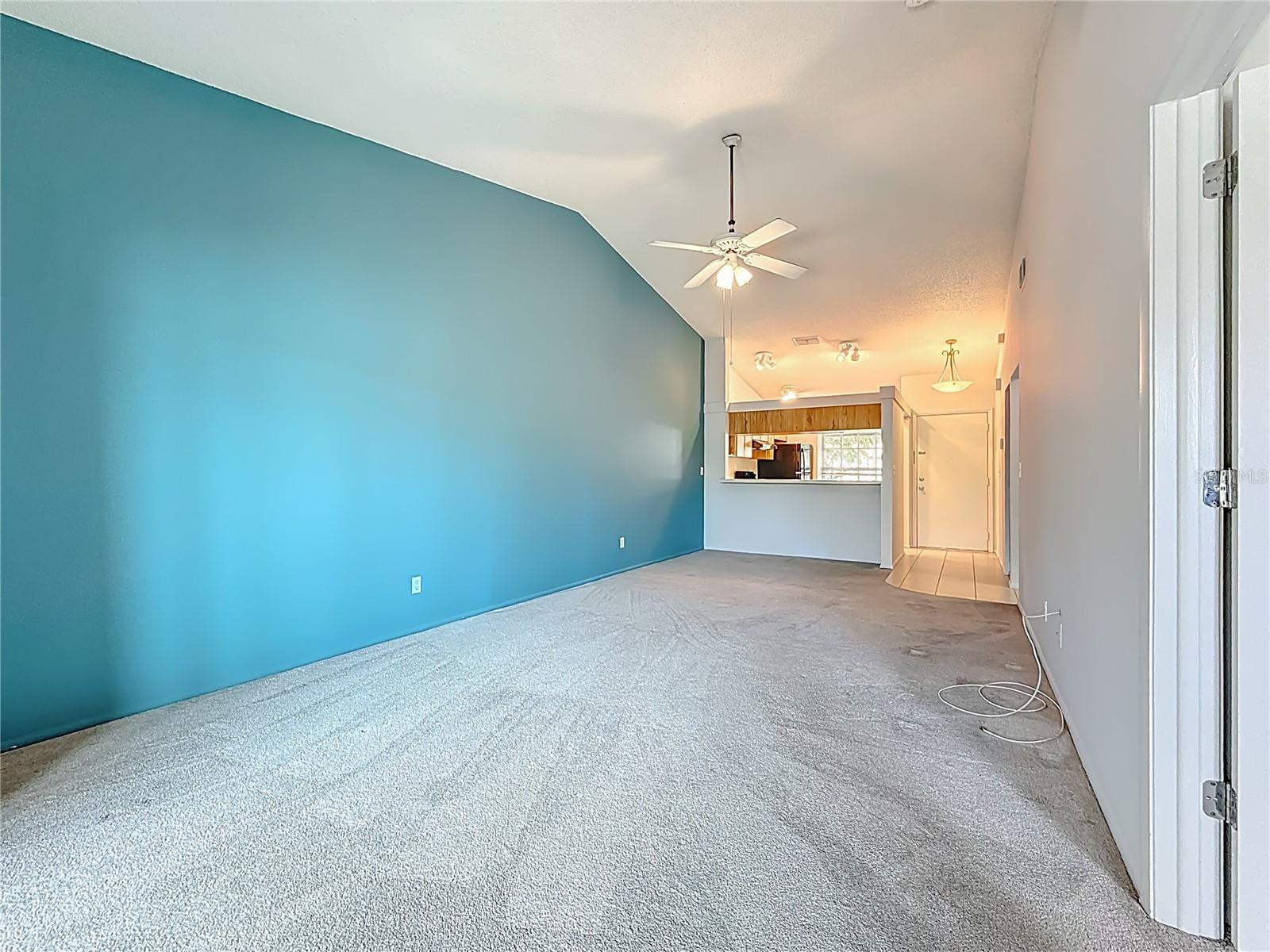 Image 4 of 28 For 641 Laguna Vista Court