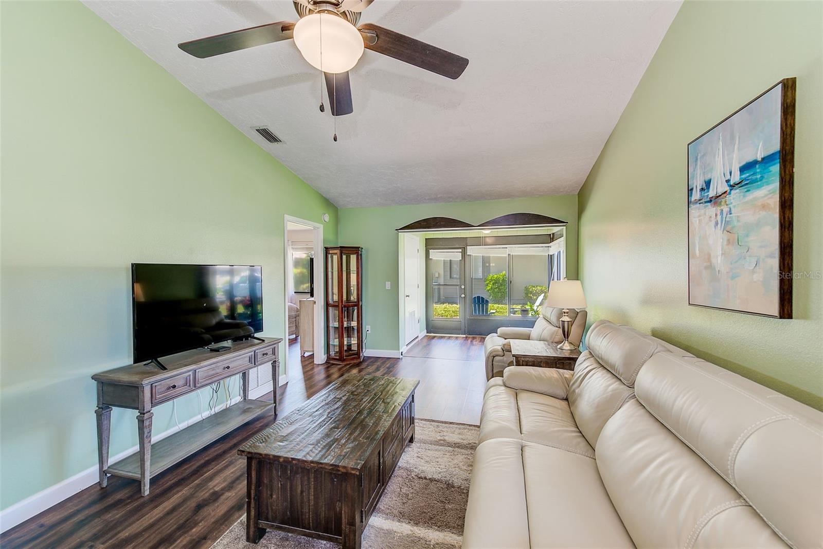 Image 10 of 36 For 6040 27th Street W