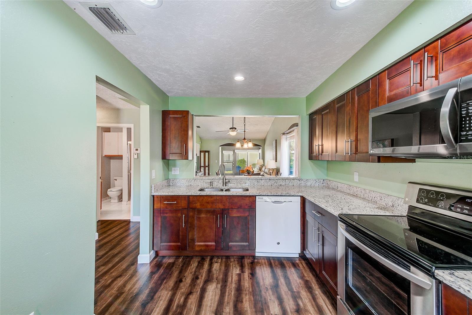 Image 15 of 36 For 6040 27th Street W